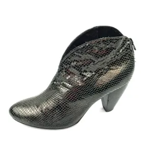 BORN Crown‎ &quot;Woodlynne&quot; Ankle Boots
