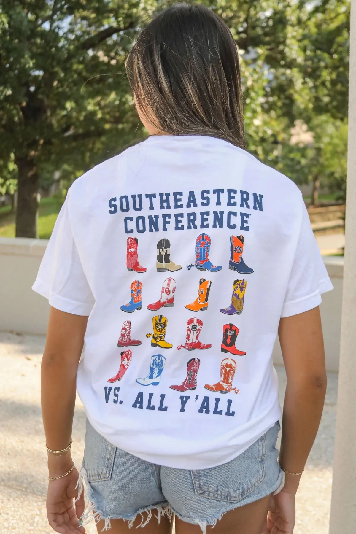 charlie southern: sec boots tee-white