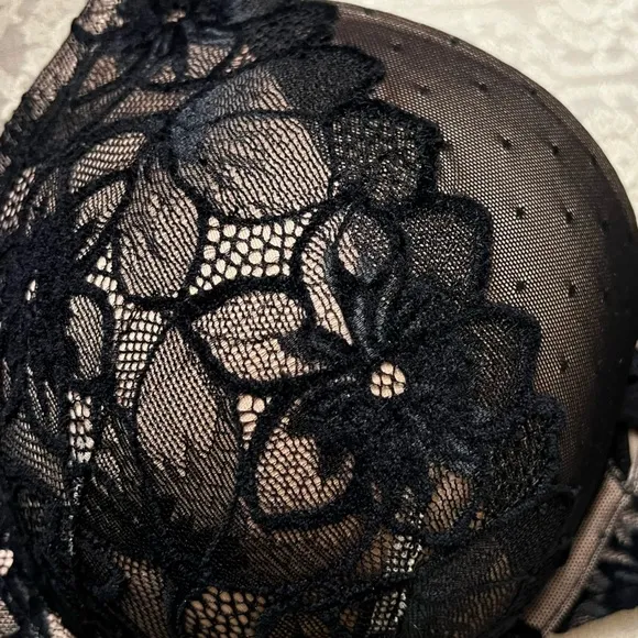 Torrid XO Plunge Push-Up Cozy Lace Straight Back Bra black nude 42DDD NWT